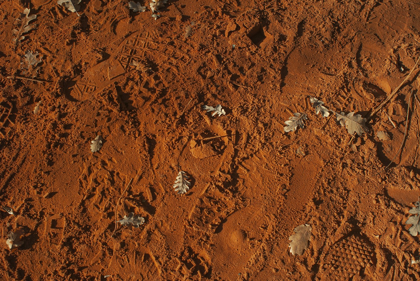 Carrières d'ocre de Roussillon aux teintes orangées